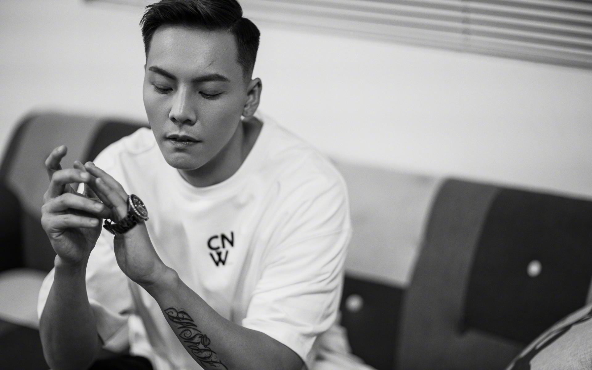 美队短自项目保持领先优势，美队短袖